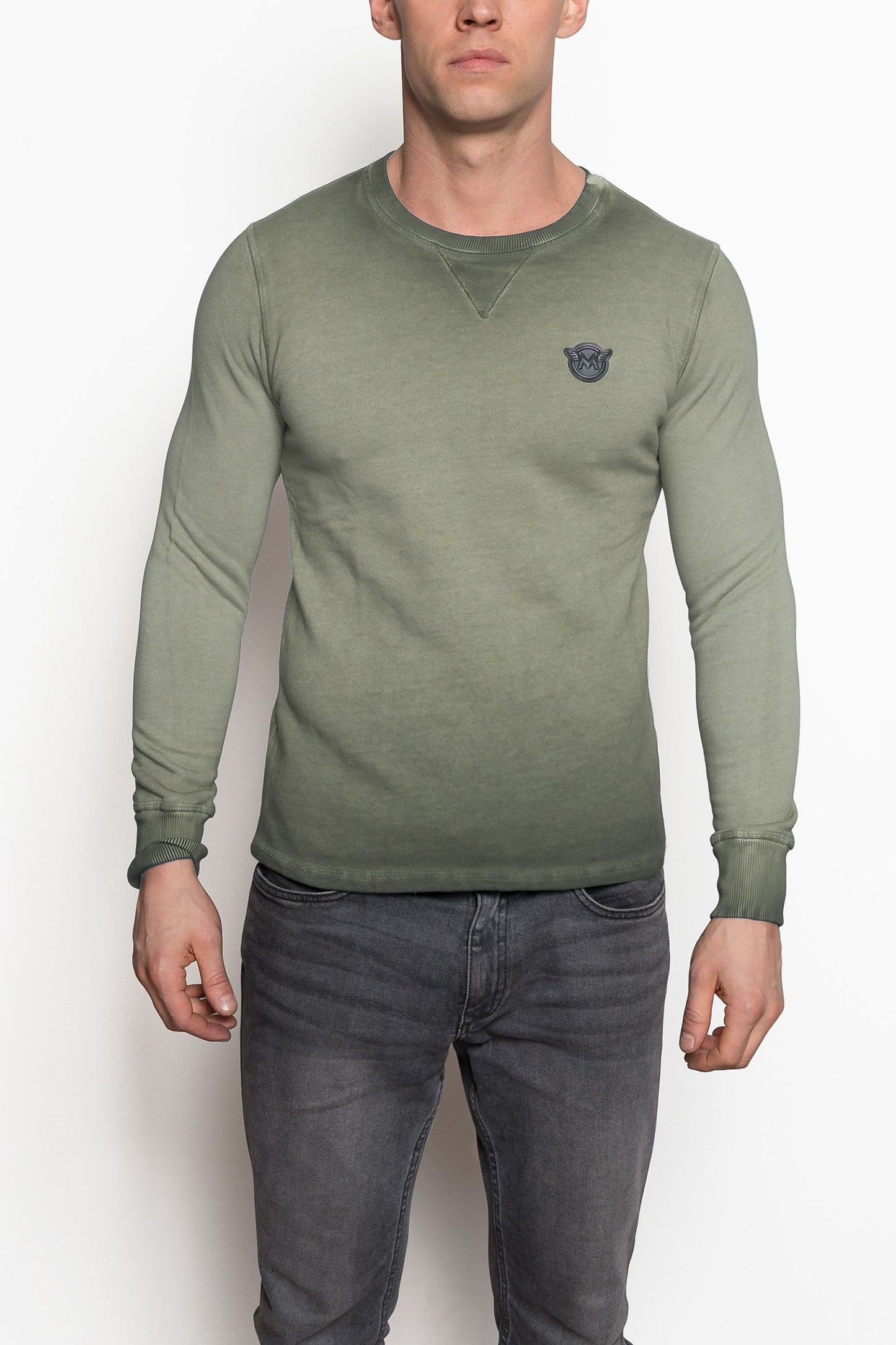 MALCOM ROUNDNECK MAN 18W