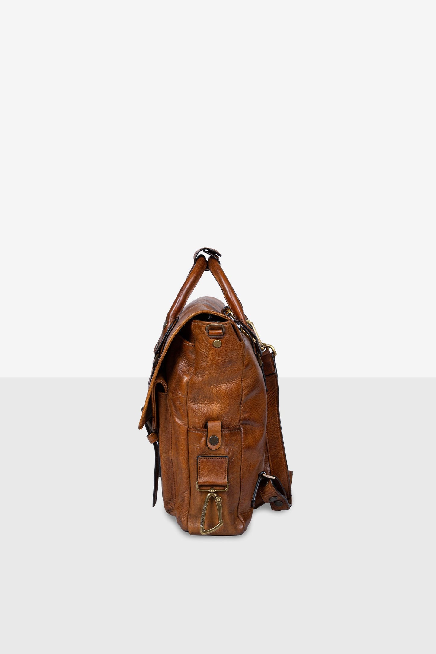 NEW COURIER BACKPACK 20W