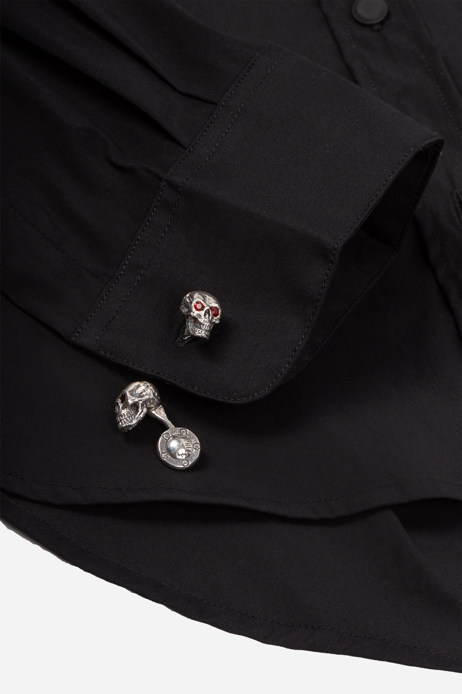 SKULL SILVER WRIST CUFFLINKS - Matchless London | The Innovator since 1899