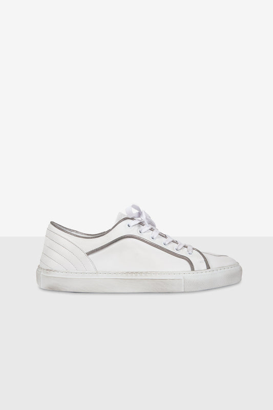 MODEL Y SNEAKERS WHITE - Matchless London | The Innovator since 1899