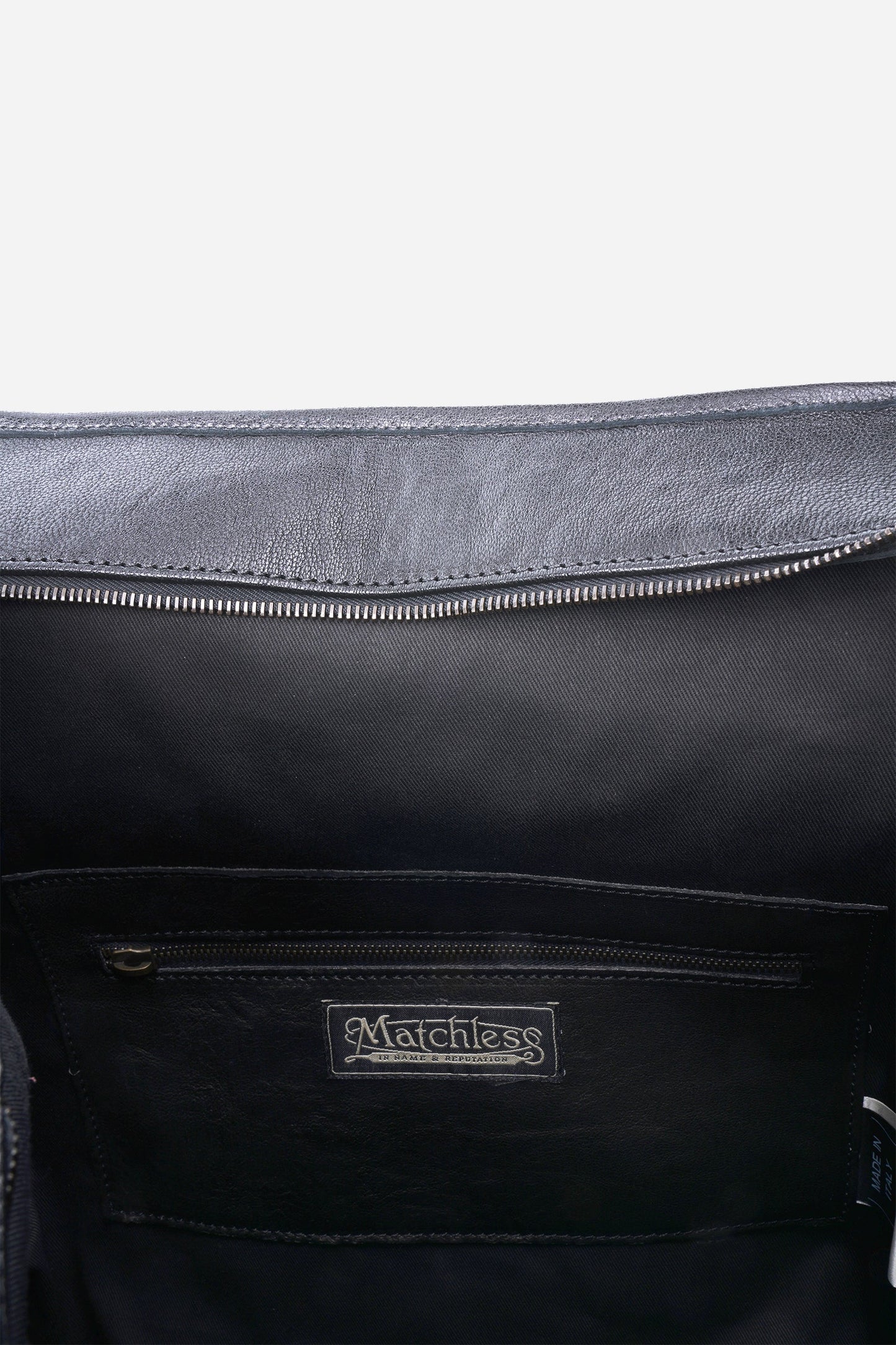 LARGE TRAVEL BACKPACK - Matchless London